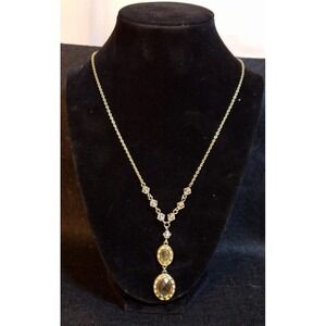 AVON Pendant Necklace Women OS Gold Double Oval Crystal Beaded Chain Accent
